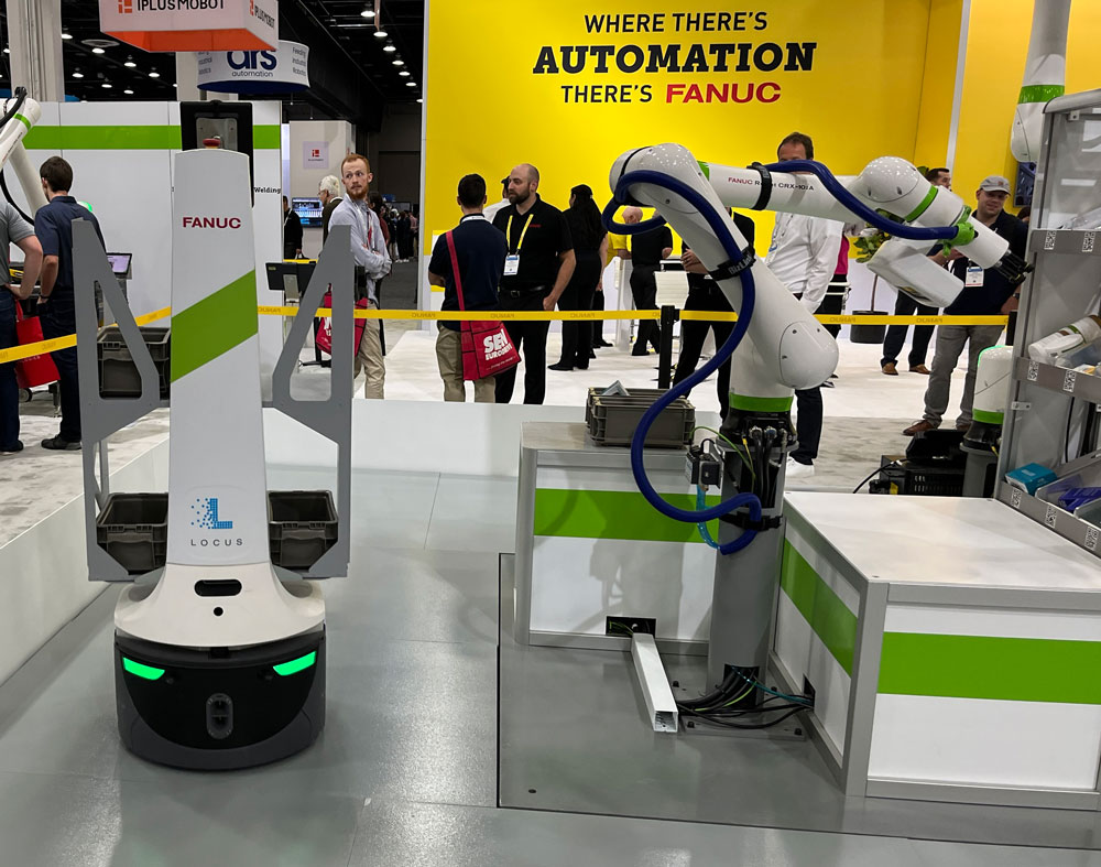 collaborative robots at a tradeshow